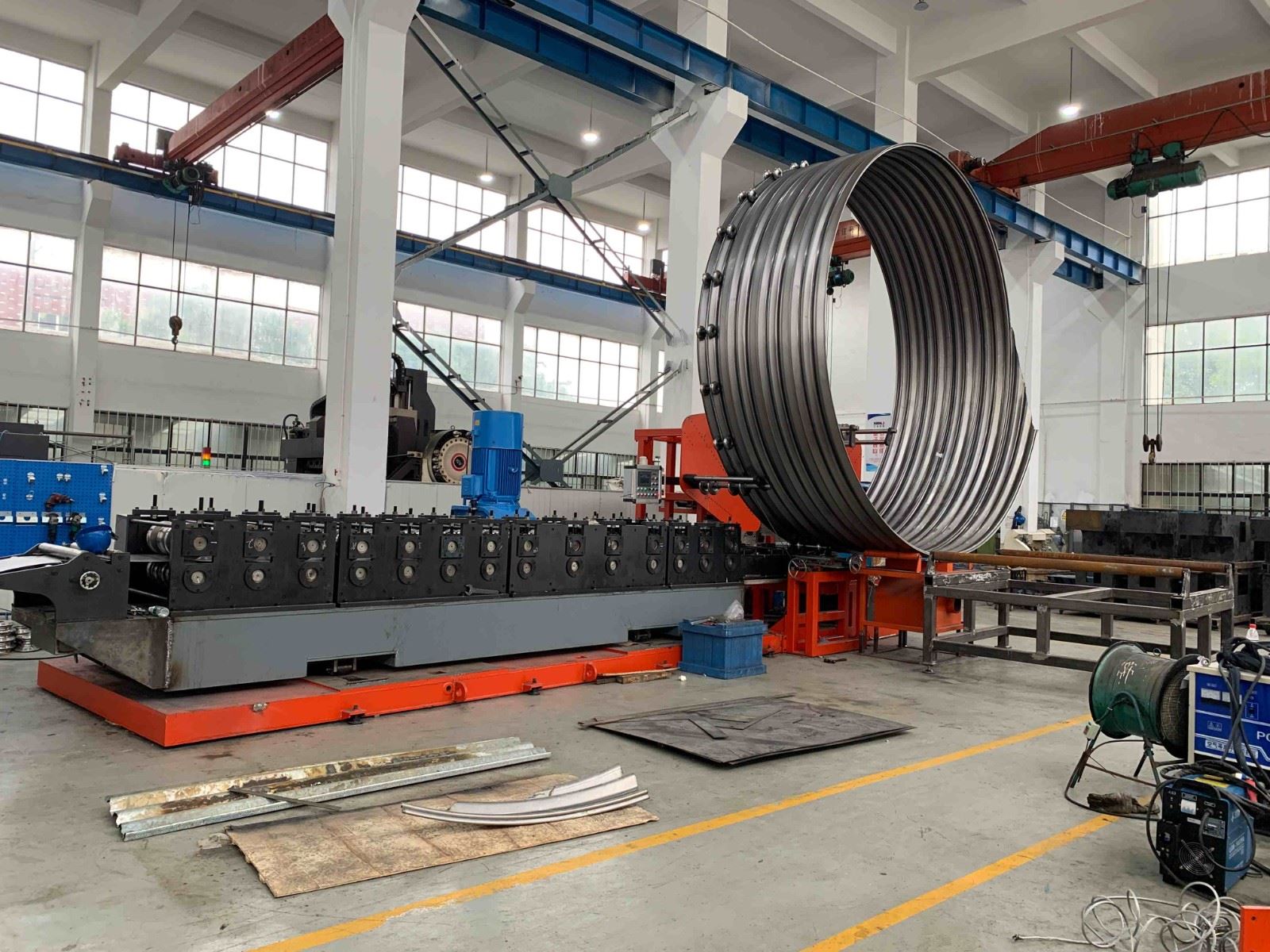product-375-281 Spiral duct Making Machine.jpg